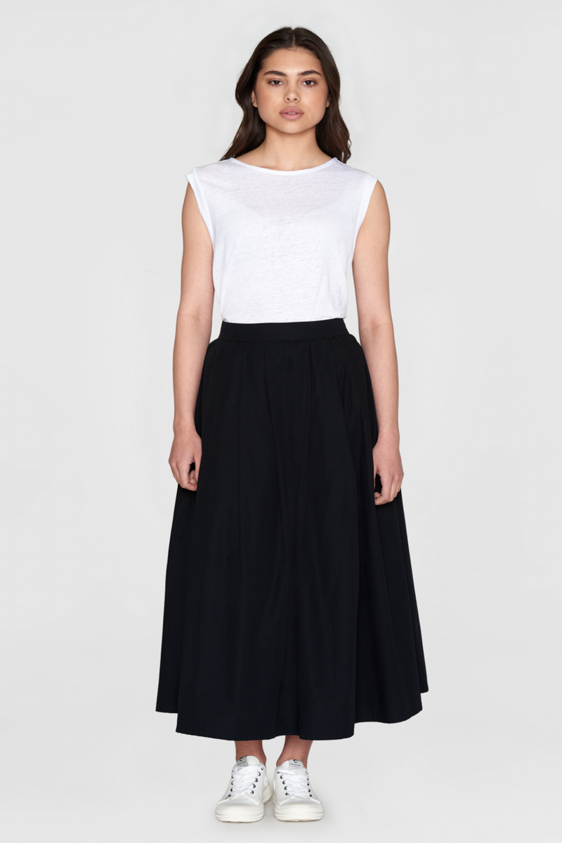 Black Poplin Pleated MId-length Skirt Knowledge Cotton Apparel