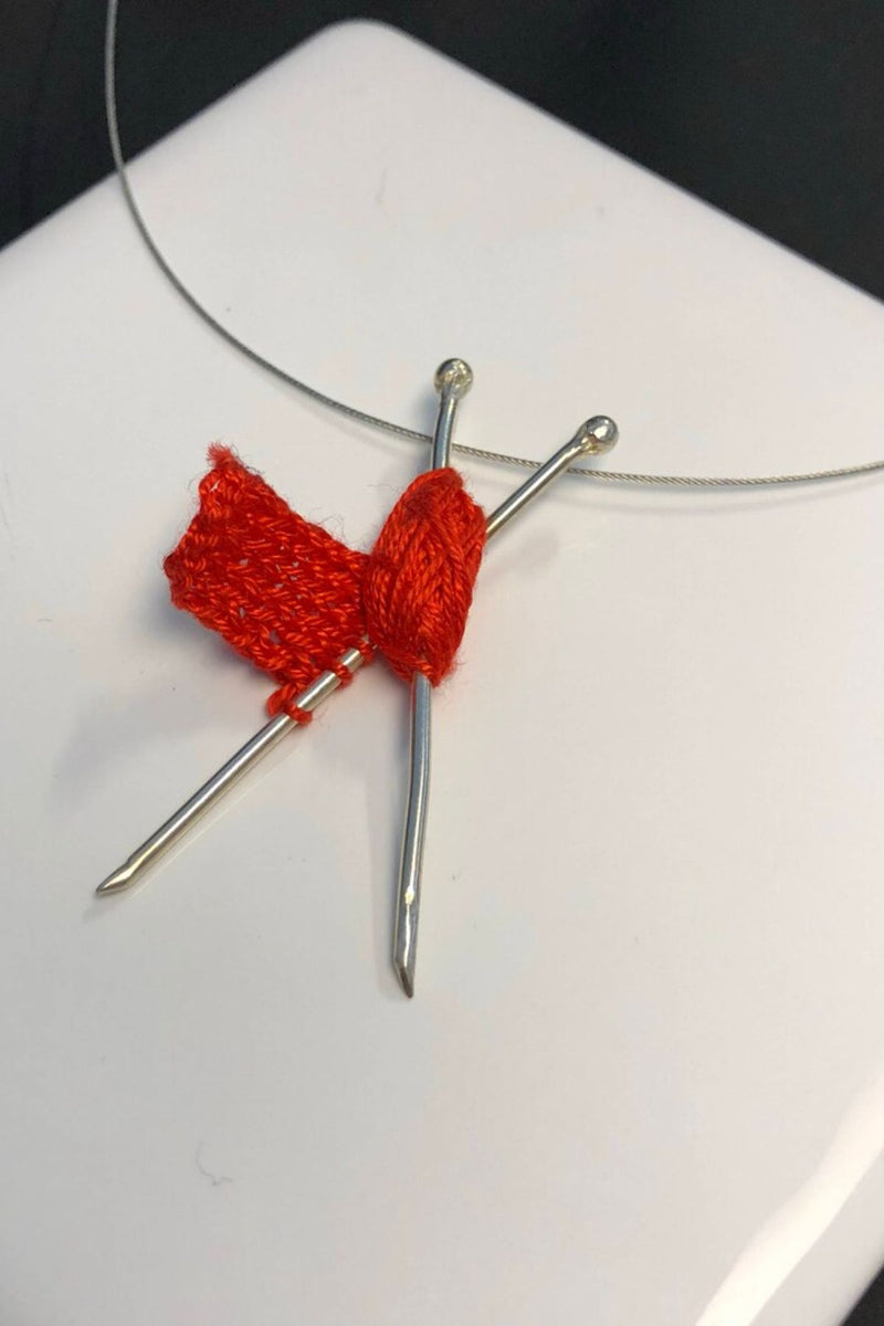 Knitting Needles Silver Necklace Otro Mundo Barcelona